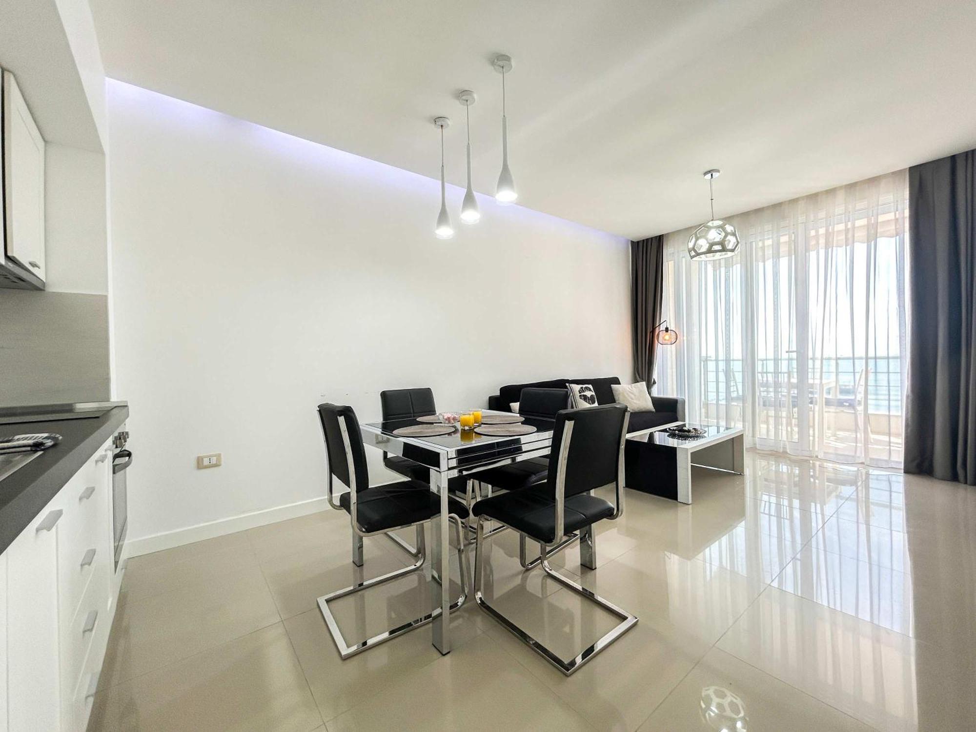 Select 727 Durrës